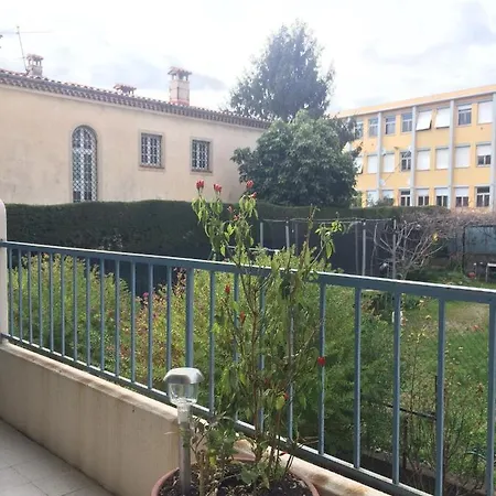 Convivial Au Soleil Levant Nice